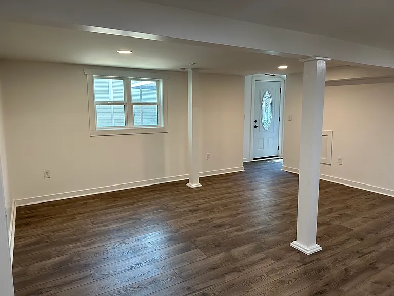 2232 W Rosedale St S #100 — Photo 24