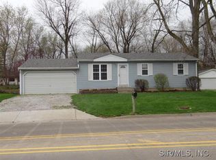 6615 Old Collinsville Rd, Fairview Heights, IL 62208