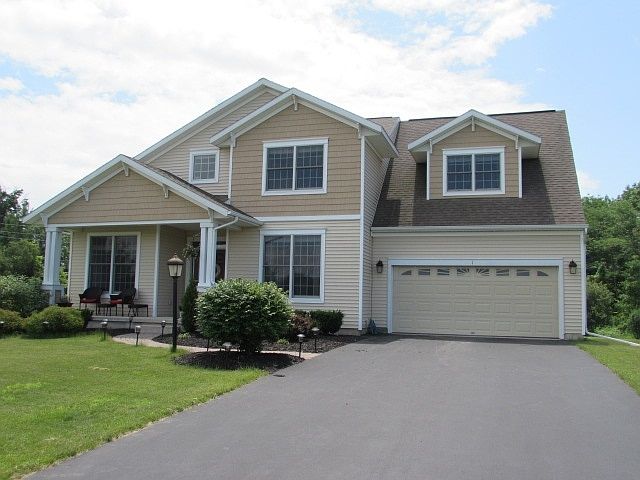 1st image of 1 Avendale Dr
