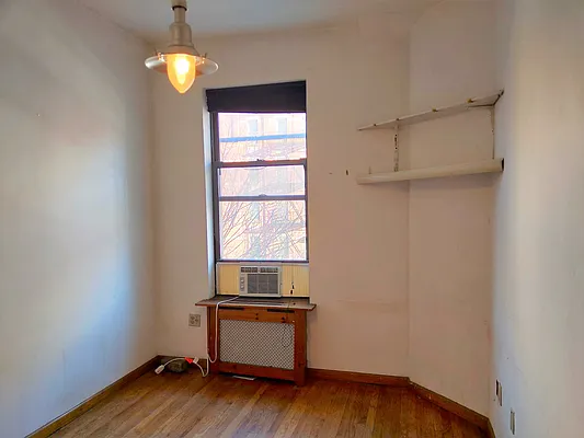 Rented by Crosstown Apartments NYC | media 15