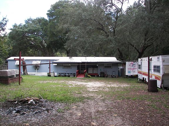 4th image of 119 Water Oak Ln