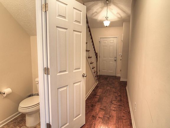 2nd image of 2329 Auldridge Dr