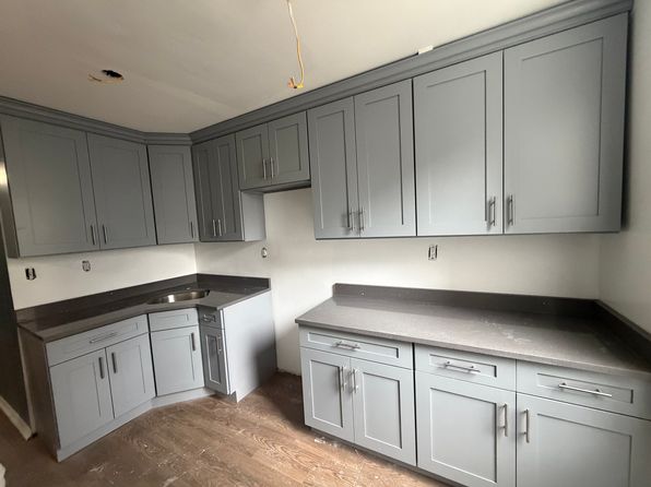 798 Elsmere Pl Floor 2