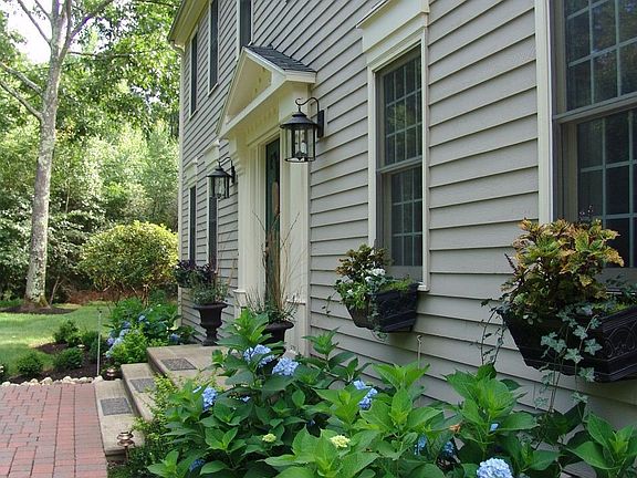 Walkway to front door