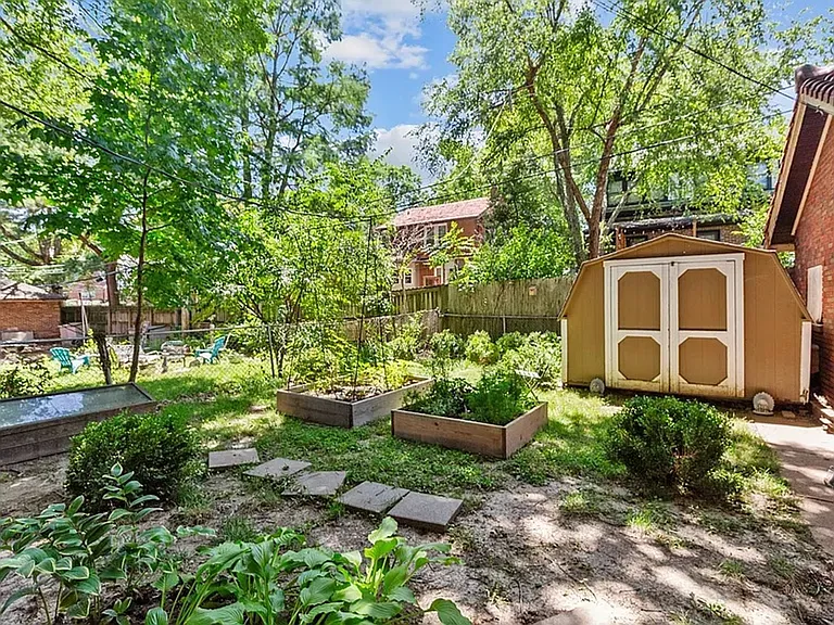 830 Purdue Ave — Photo 22
