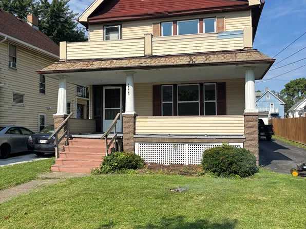 3352 W 95th St, Cleveland, OH 44102