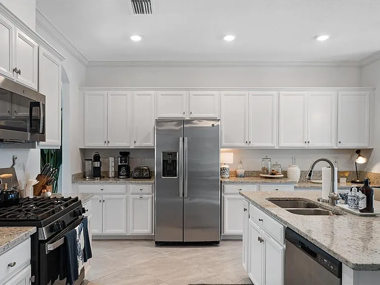 6523 Clairborne Ln — Photo 20