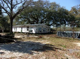 374 Carr Rd, Chipley, FL 32428