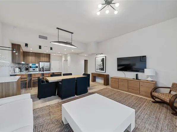 2301 Collins Ave APT 1637, Miami Beach, FL 33139