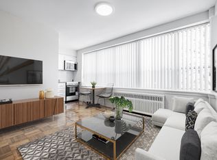 655 Briar Hill Ave #403, Toronto, ON M6B 1L2