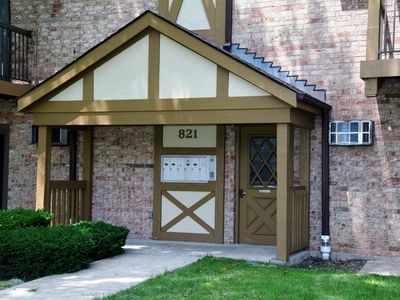 821 S Dwyer Ave APT D, Arlington Heights, IL, 60005