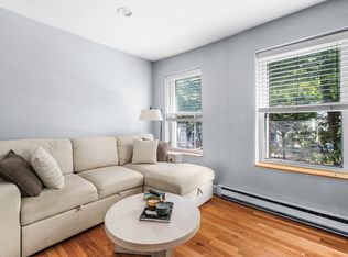 227 W 3rd St #2, South Boston, MA 02127