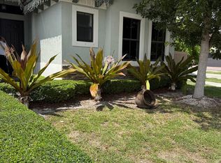 14825 SW 27th Ter, Miami, FL 33185