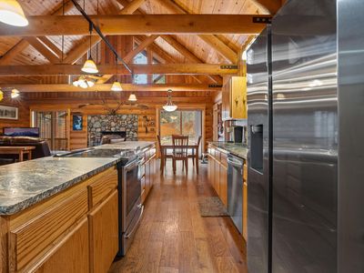 32 Peaceful Ct, Bigfork, MT, 59911