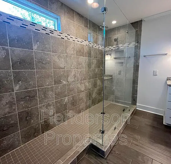 1903 Seegars Pl — Photo 15