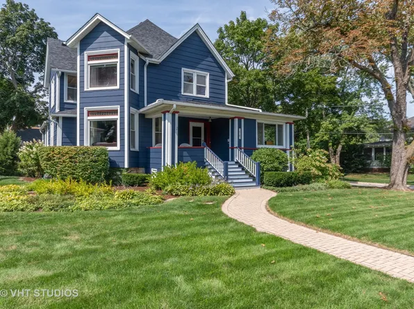 618 N Wheaton Ave, Wheaton, IL 60187