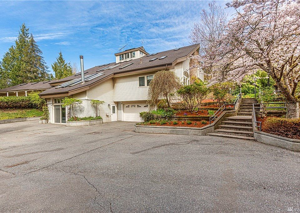 1st image of 4225 159th Dr SE