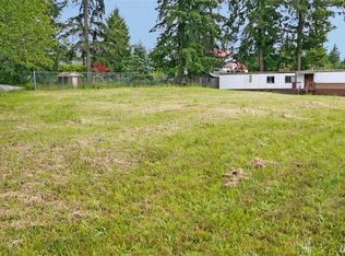 1898 NE Paulson Rd, Poulsbo, WA 98370