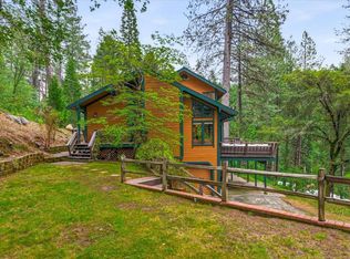 10389 Crestview Dr, Grass Valley, CA 95949