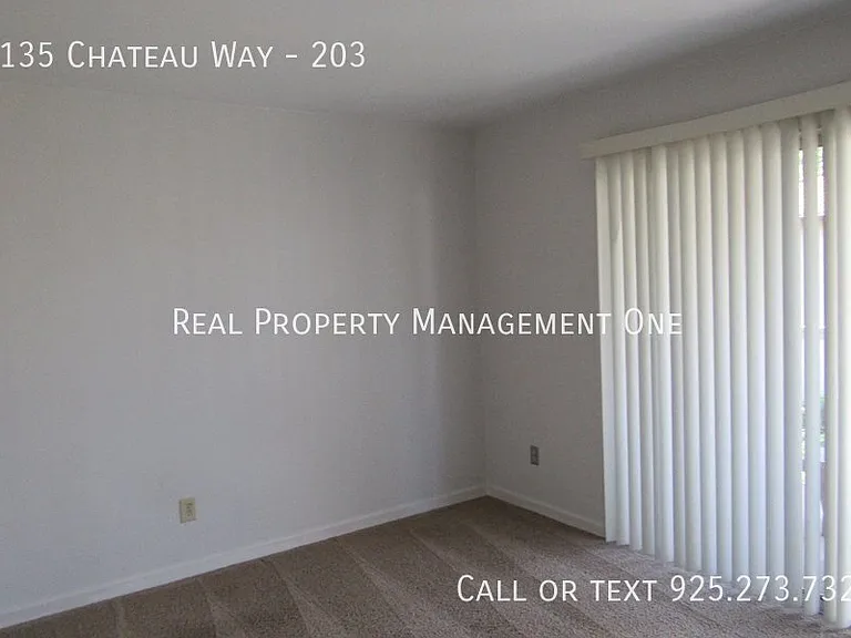 3135 Chateau Way #203 — Photo 12