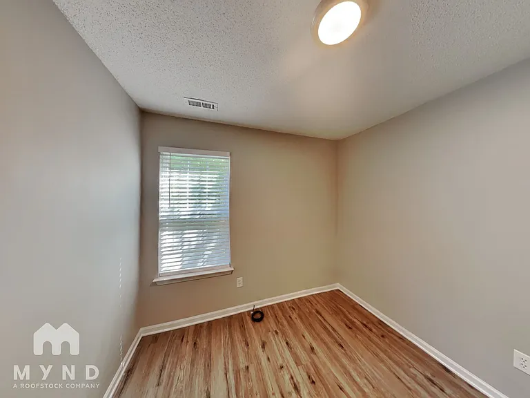 1848 Mission Oaks St — Photo 15