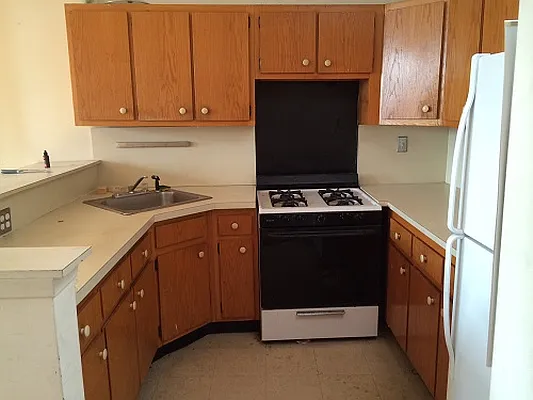 Rented by Slope Heights Realty Inc | media 52