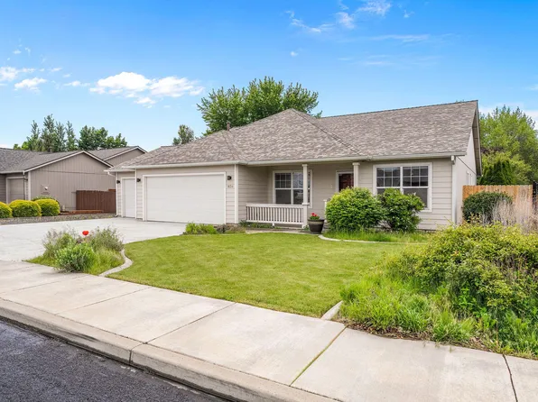 1634 NW Teak Ave, Redmond, OR 97756