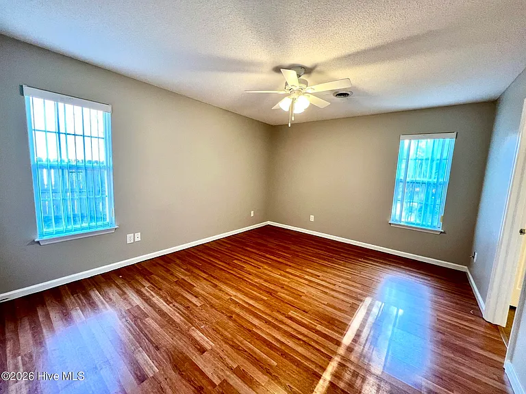 1006 Steeplechase Rd — Photo 17