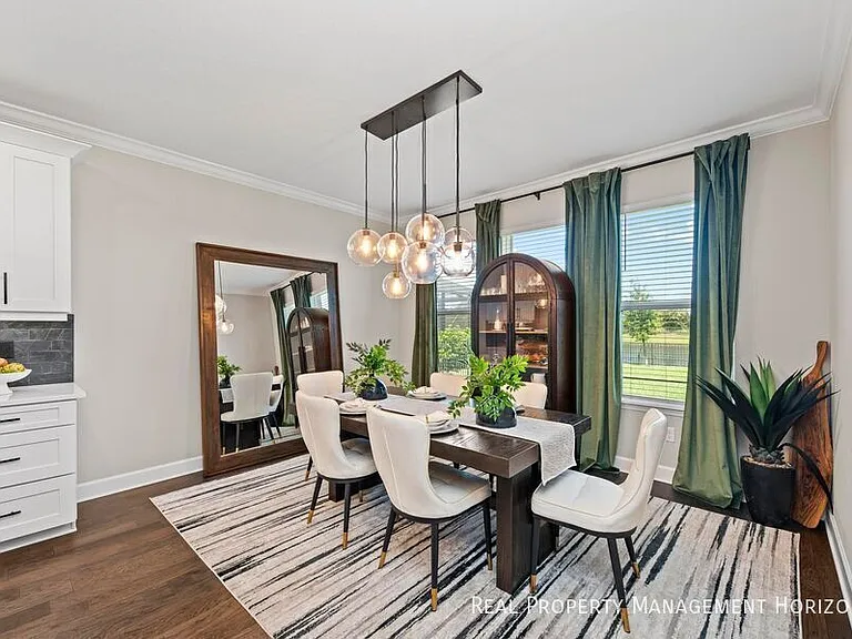 4430 Pond Brook Ct — Photo 18
