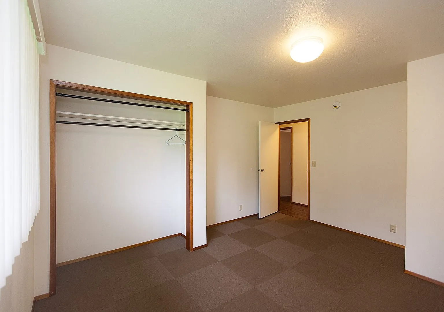 Lovely 3bd 2.5ba Home In Kurtistown — Photo 3