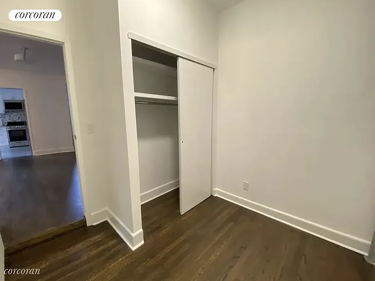 322 W 47th St #2R — Photo 13