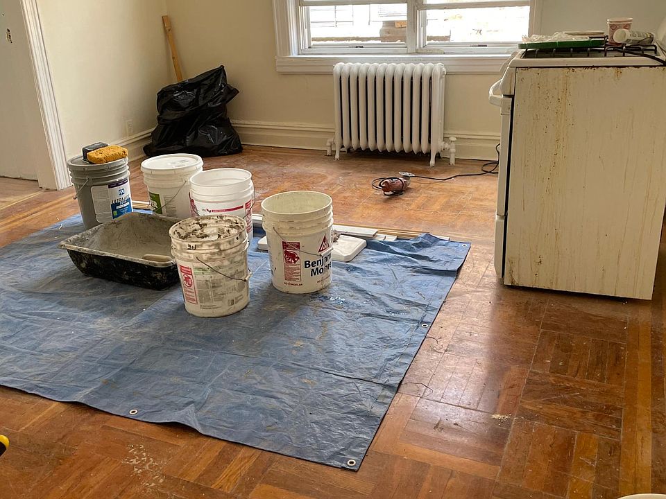 2nd image of 1585 Williamsbridge Rd #2