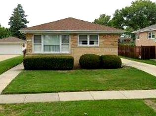 7644 Suffield St, Morton Grove, IL 60053