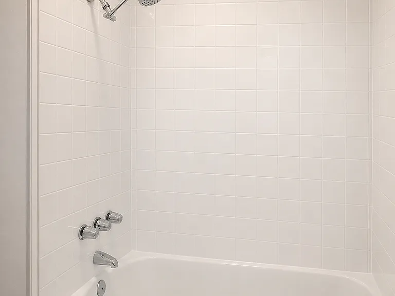 14800 S. Berendo Ave. Gardena, CA 90247 — Photo 11