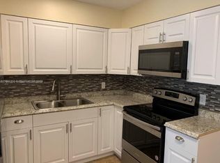 2302 Johnson St APT 2, Hollywood, FL 33020