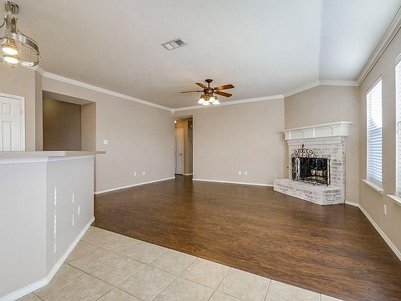 4th image of 2151 Paint Creek Ct