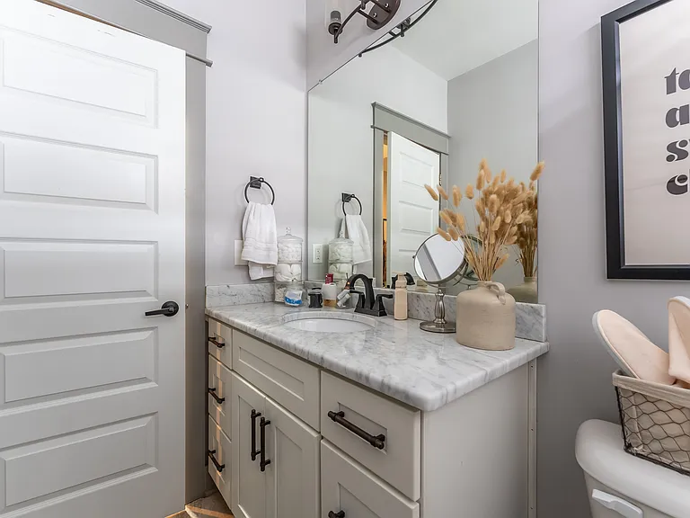 2416B Chapel Ave — Photo 41