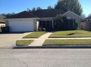 205 Sunset Dr, Victoria, TX 77901