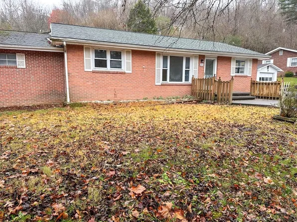 210 Burnette St, Richlands, VA 24641