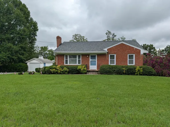 8662 Moneta Rd, Bedford, VA 24523