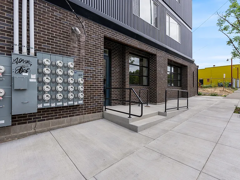6640 NE MLK Blvd — Photo 42