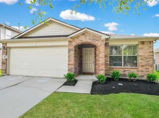 1015 Honeysuckle Vine Dr, Rosenberg, TX 77469