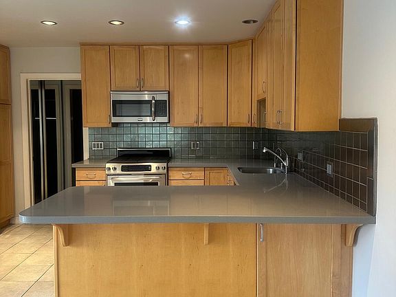 5th image of 4346 Kraft Ave #3
