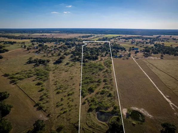1625 Shaws Bend Rd, Columbus, TX 78934