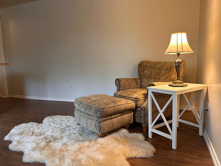 15185 Deby Dr — Photo 5