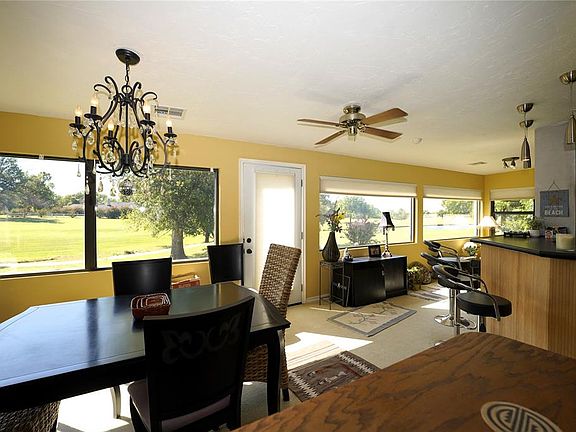 3rd image of 11805 Ashford Dr