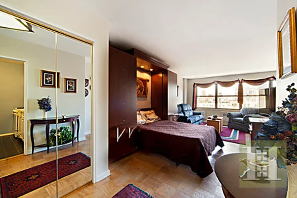 Sold by Halstead Real Estate | media 22