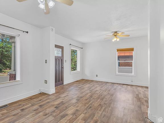 4th image of 1247 E Bryan Ave