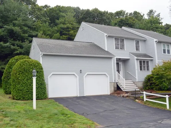 122 Laurelwood Dr Unit 122, Hopedale, MA 01747