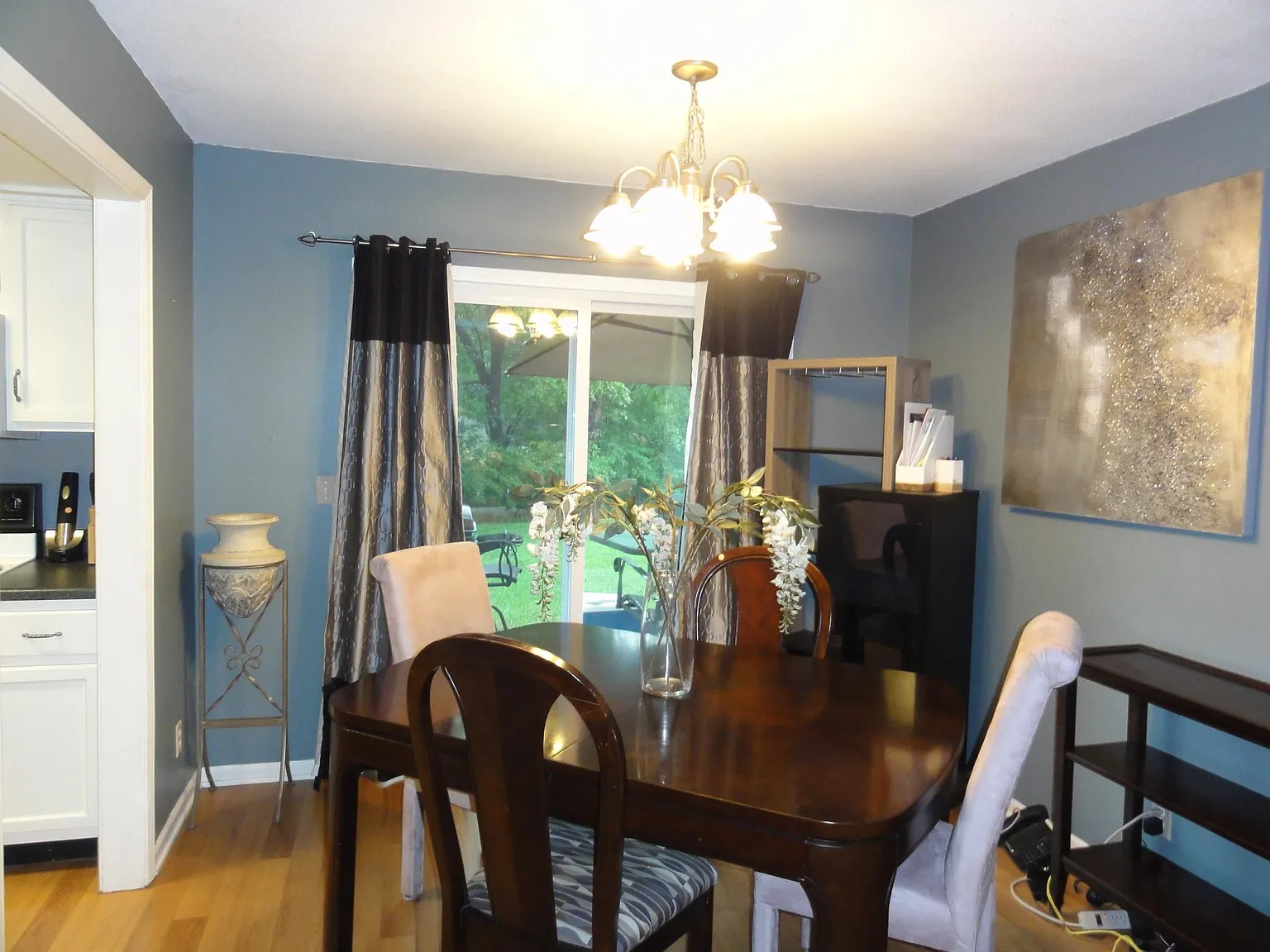 1619 E Elm Terrace — Photo 4